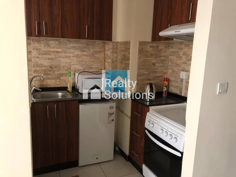 5 Away from construction | Rented unit