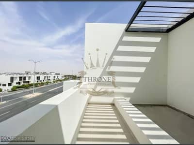 X-B Layout | Main Boulevard | Next to Corner