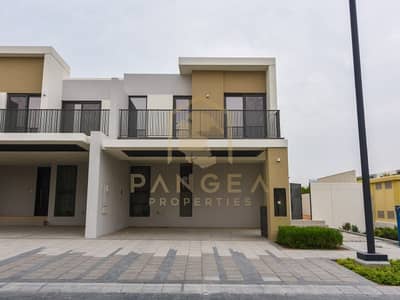 4 Bedroom Townhouse for Rent in Tilal Al Ghaf, Dubai - Multiple Cheques |Corner Unit |Large Layout