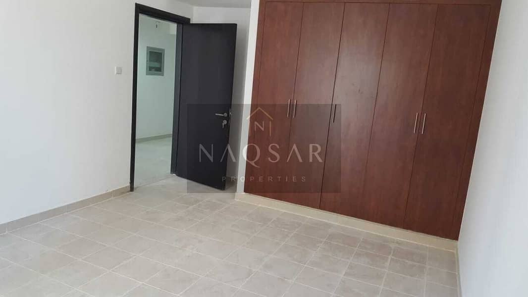 Spacious 1bhk Ready to move in Escan Tower