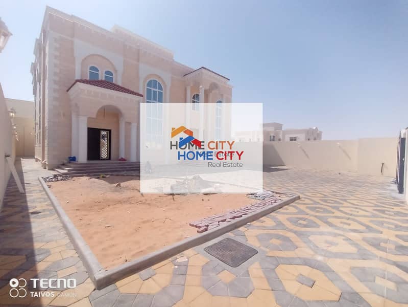 A very luxurious villa for rent in Riyadh, south of Al Shamkha, 7 master rooms, 180,000 dirhams required,