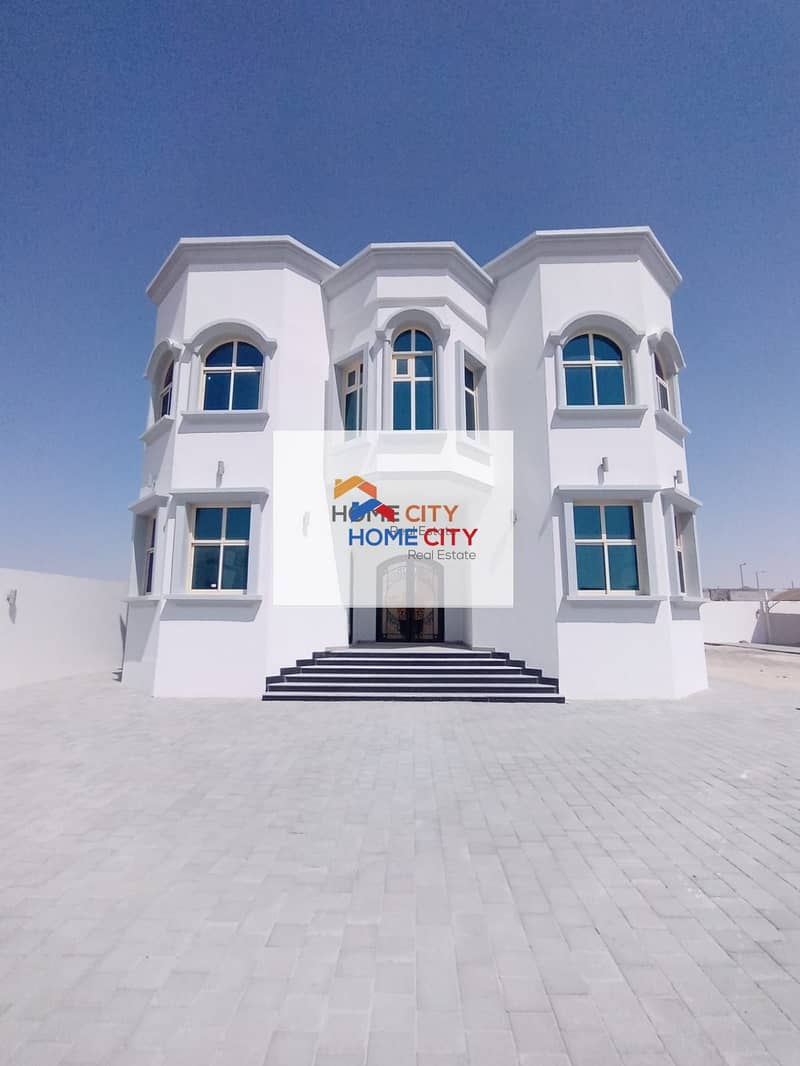 Villa for rent in Al Shawamekh, a great location (6 master bedrooms) 160000