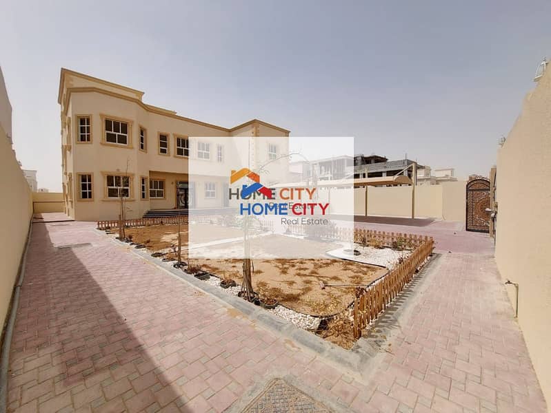 Villa for rent in the city of Riyadh, south of Al Shamkha, a great location (8 master bedrooms) required 150000 dirhams