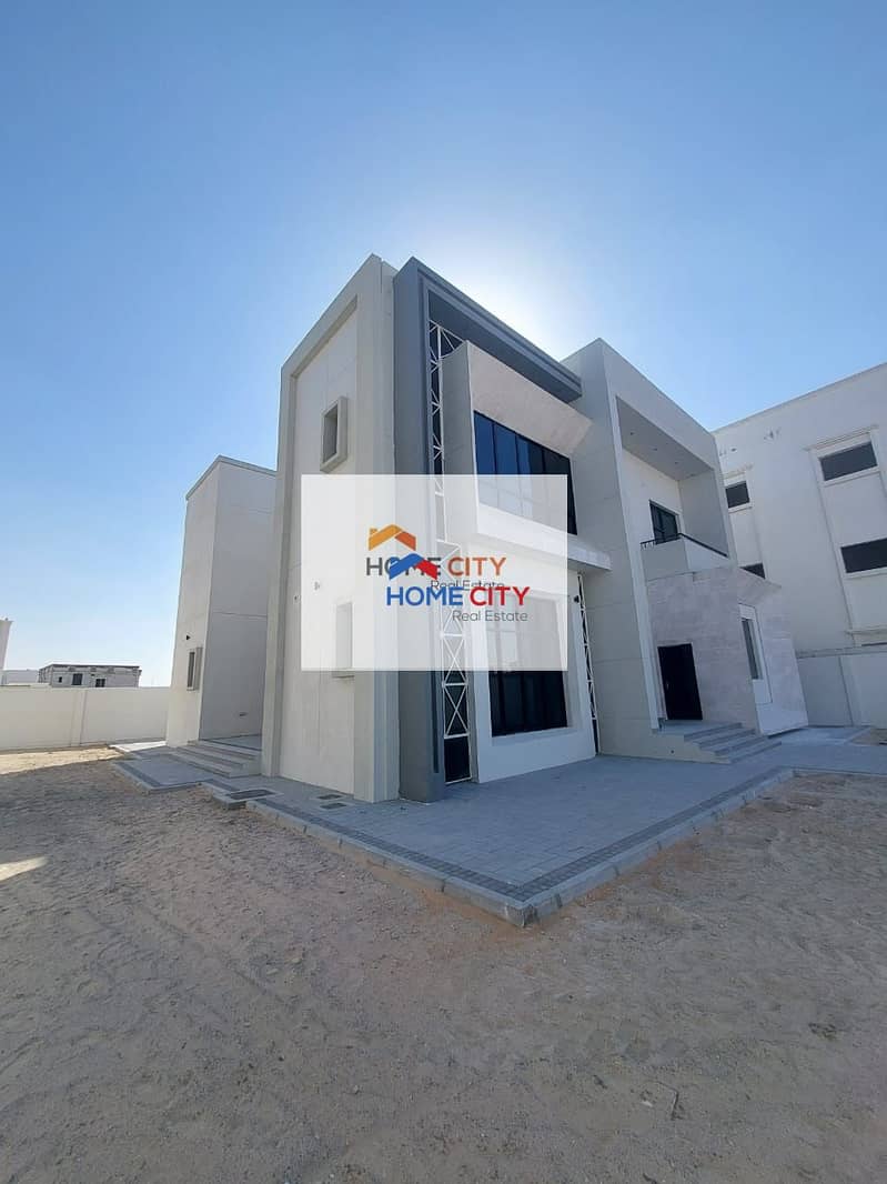 Villa for rent in the south of Al Shamkha, in a prime location, 5 rooms, required 130,000