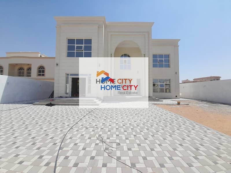 Villa for rent in South Shamkha, close to services and schools, 6 master rooms, 200,000 dirhams annually