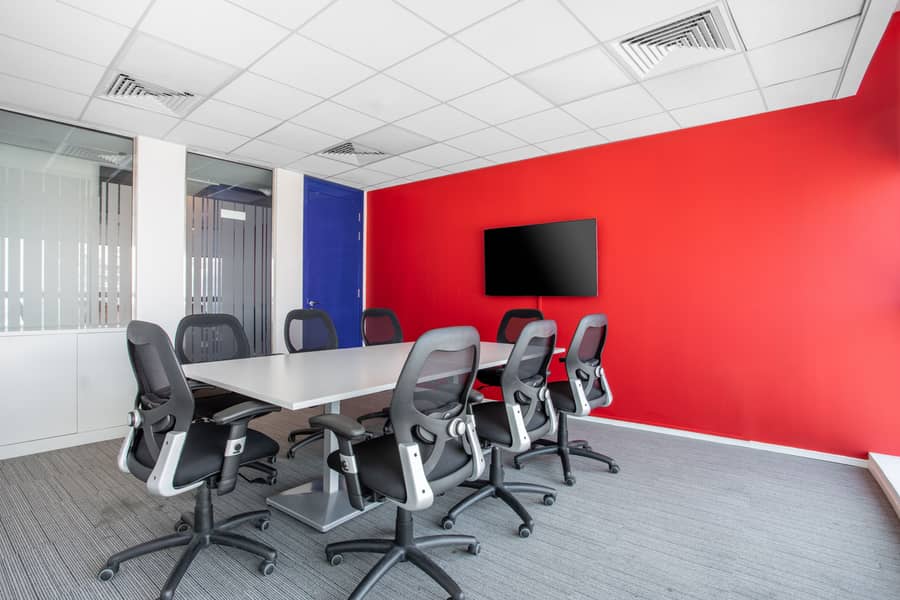 Move into ready-to-use open plan office space for 10 persons in DUBAI, The Greens