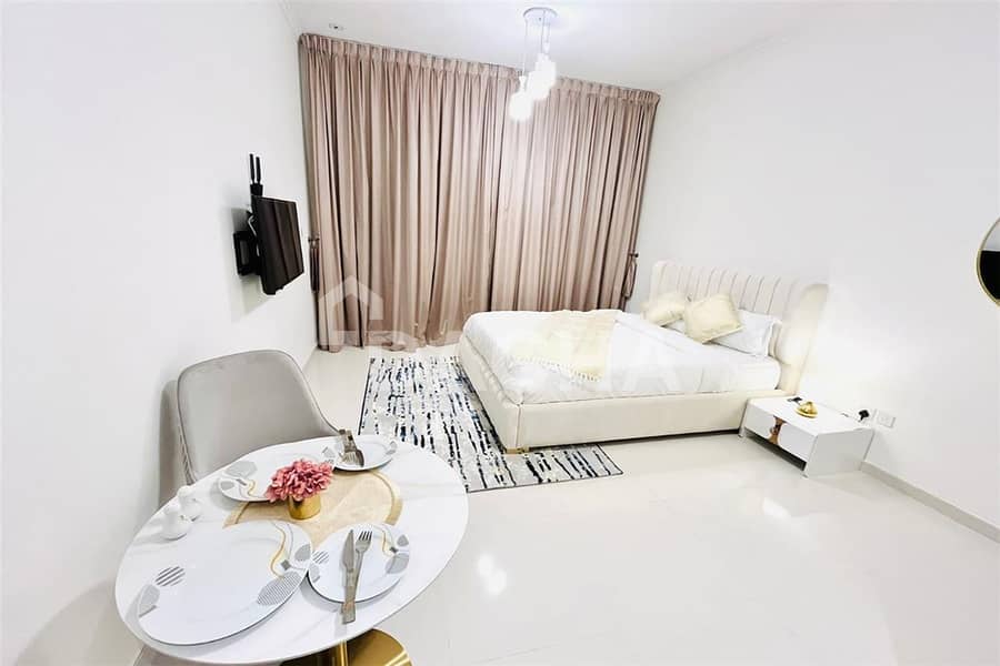 Beautiful studio / Outstanding views / Fully furnished Beautiful studio / Outstanding views / Fully furnished