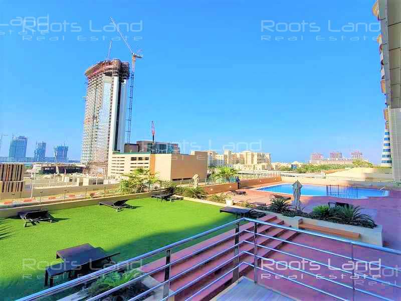 Fully Fitted | Prime Location | Close to Metro Fully Fitted | Prime Location | Close to Metro