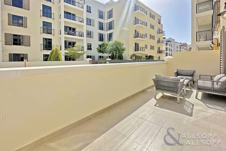 1 Bedroom Apartment for Sale in Jumeirah, Dubai - Large One Bedroom | Terrace | Vacant Now