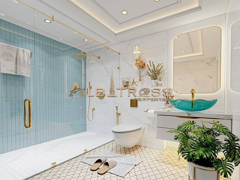 15 Bathroom. jpg