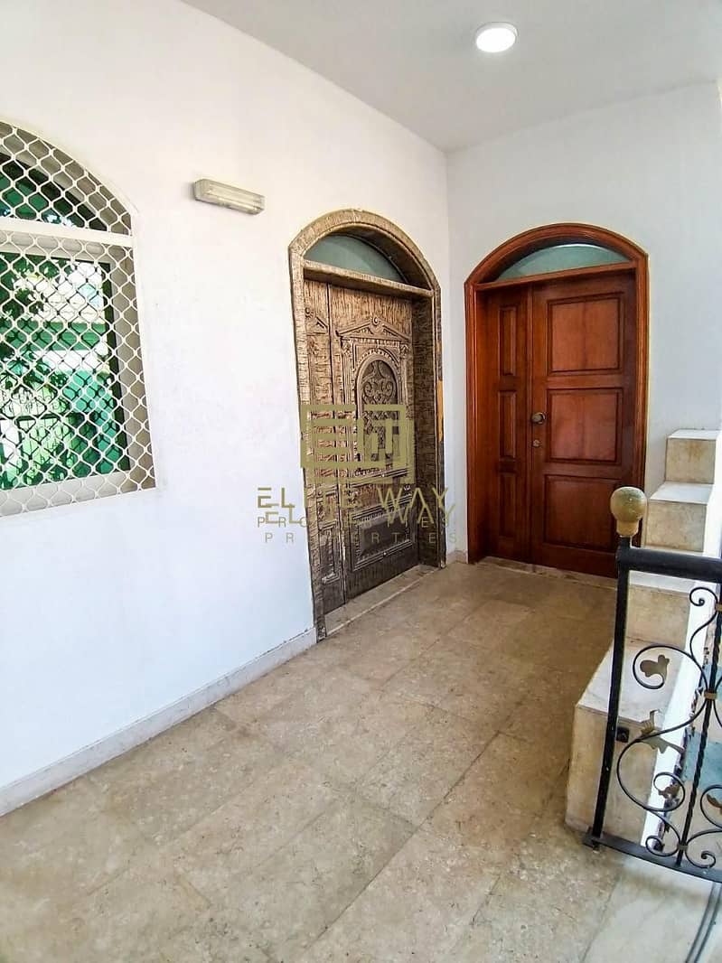 4 Luxurious and large villa for rent in Al Karama area