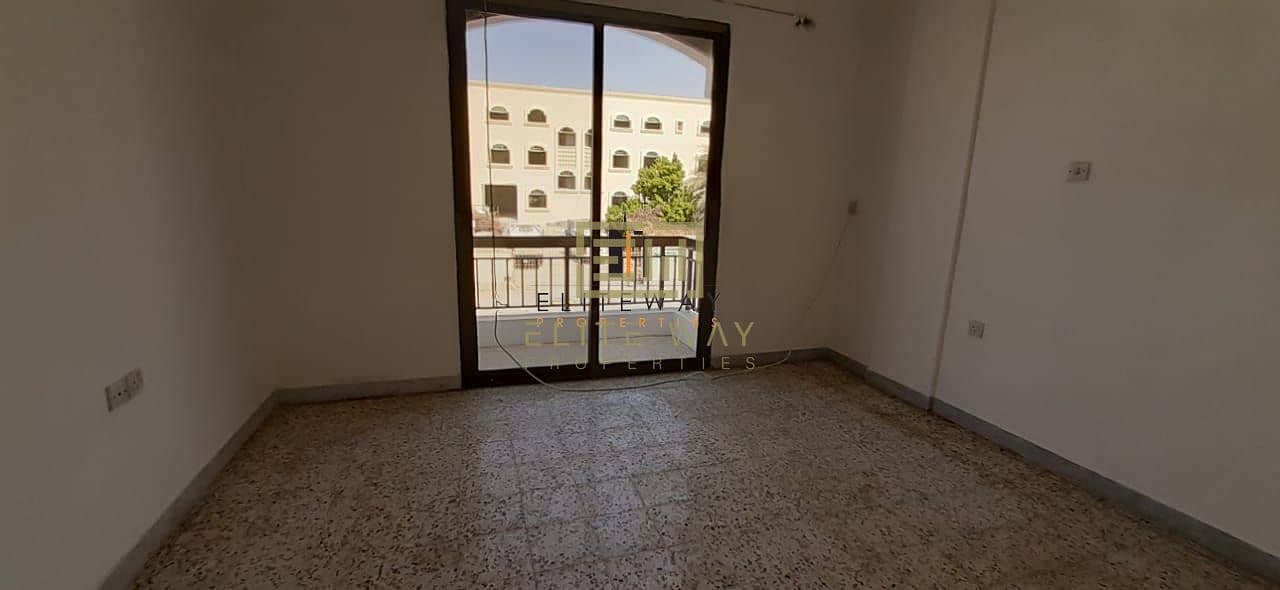 14 Well maintained 3 bhk Villa!