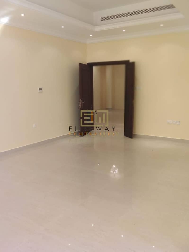 3 luxury villa for rent in Al Mushrif