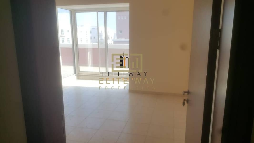 3 One Bed with full Facilities at Al Nahyan!