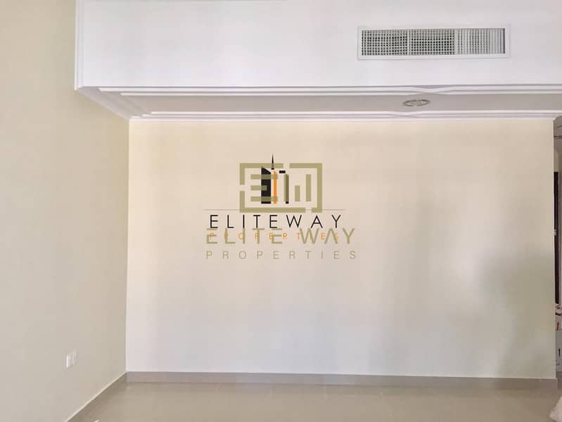 5 Amazing sunny apartment 3BHK at alnahyan!