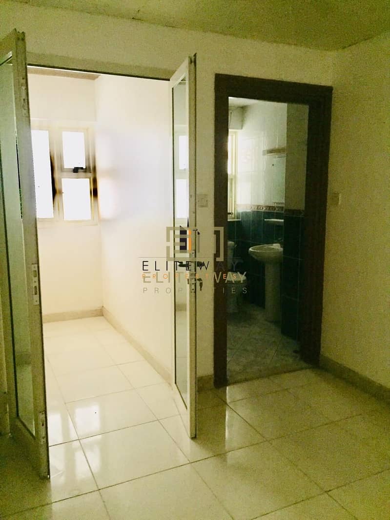 13 Amazing sunny apartment 3BHK at alnahyan!