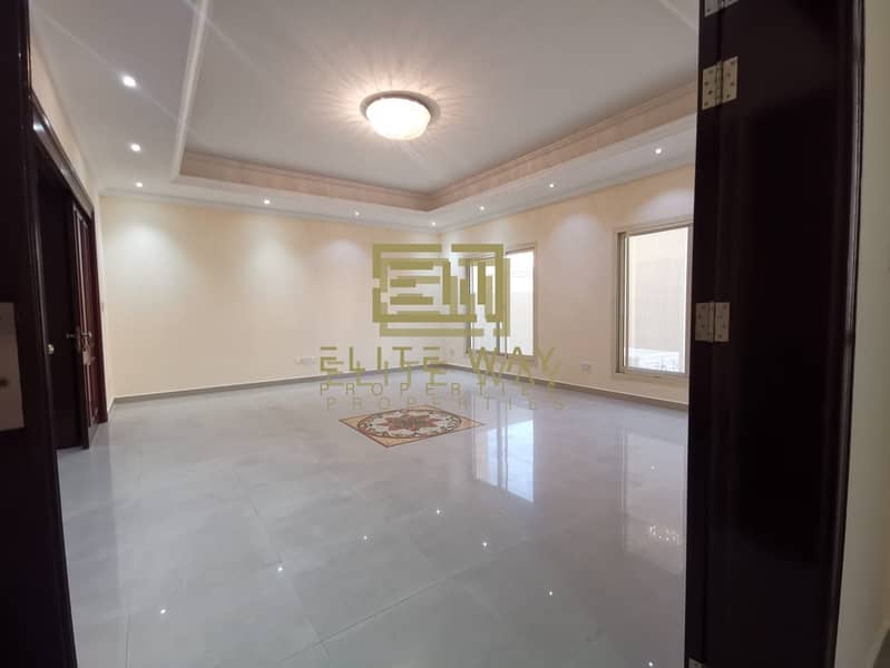 Awesome newly renovated 4 bedroom villa in al nahyan