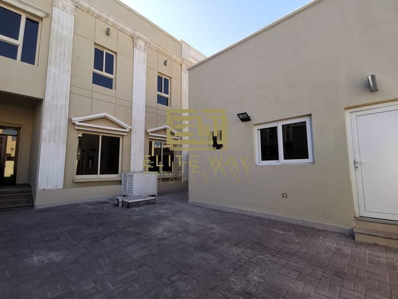 19 Awesome newly renovated 4 bedroom villa in al nahyan