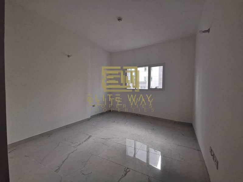 8 spacious brand new 1-Bedroom with parking !!!!