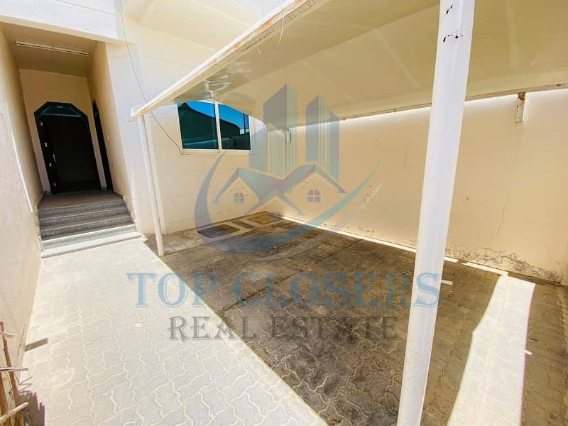 Private Entrance | Ground Floor | Yard