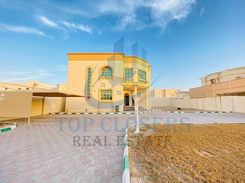 Вилла в Шиаб Аль Ашхар, 5 спален, 120000 AED - 6819949