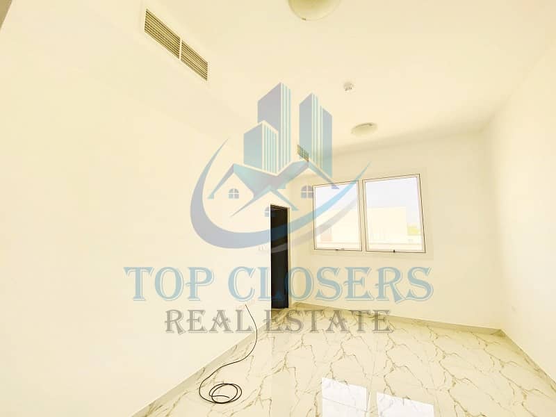 Квартира в Аль Мутарад, 2 cпальни, 38000 AED - 6371667