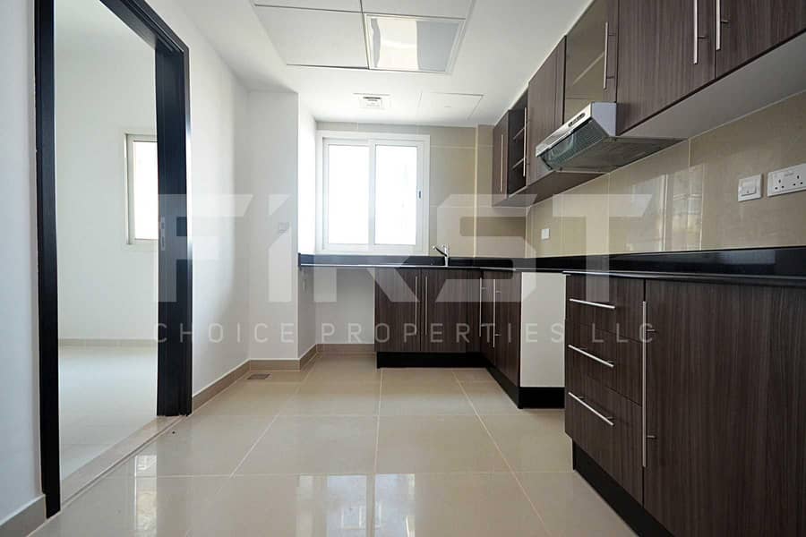 3 Great Price!Available Closed Kitchen Apartment