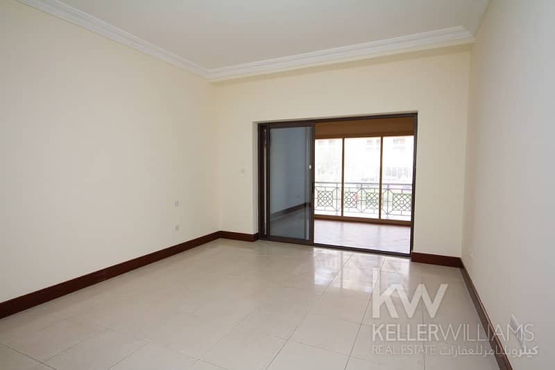 3 Available Mid Dec| Unfurnished | Spacious