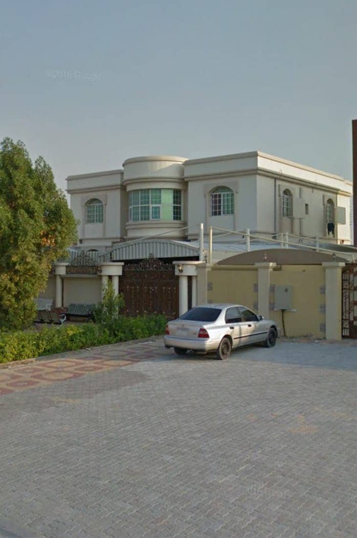 Villa For Rent in Ajman Al Mowhiyath-1/  5 Masters Rooms, Majlis, 2 Hall