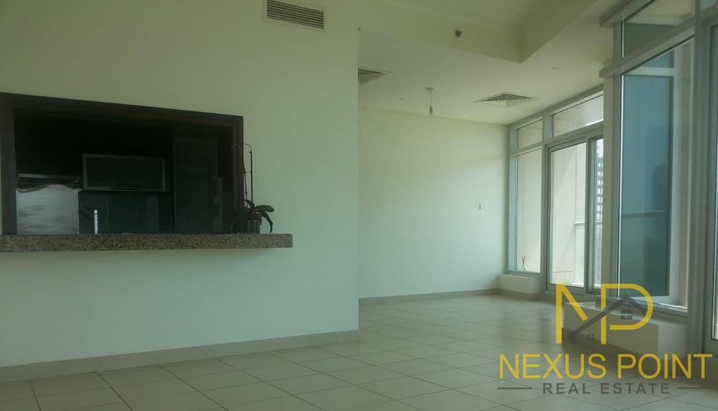 3 Burj Khalifa View | Well Maintained | Chiller Free