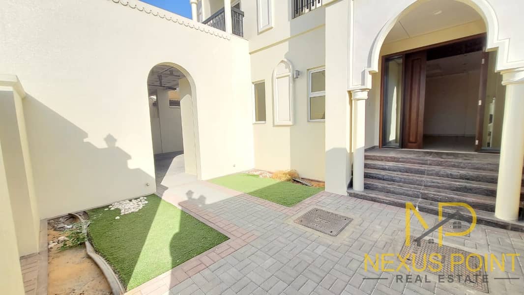 4 Negotiable | High-end Finishes| Private Garden| Gym