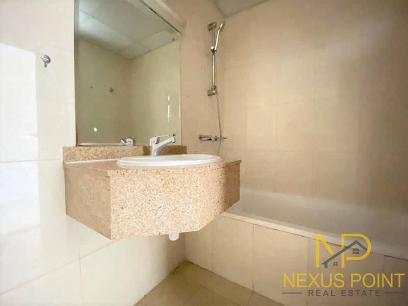 9 Ready Spacious 1 Bed | Well-maintained | Jacuzzi |  Gym
