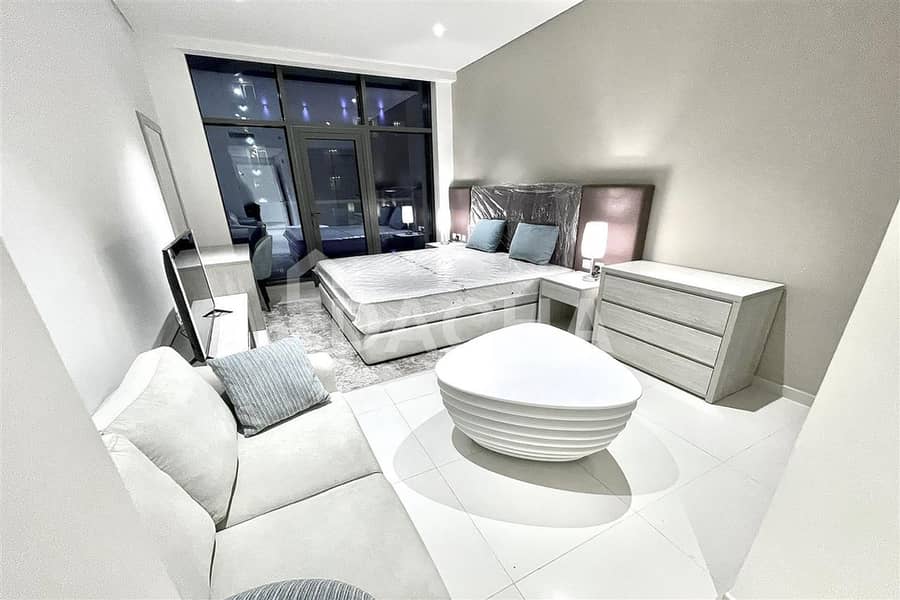 Prime Location / Fully Furnished / Residential Prime Location / Fully Furnished / Residential