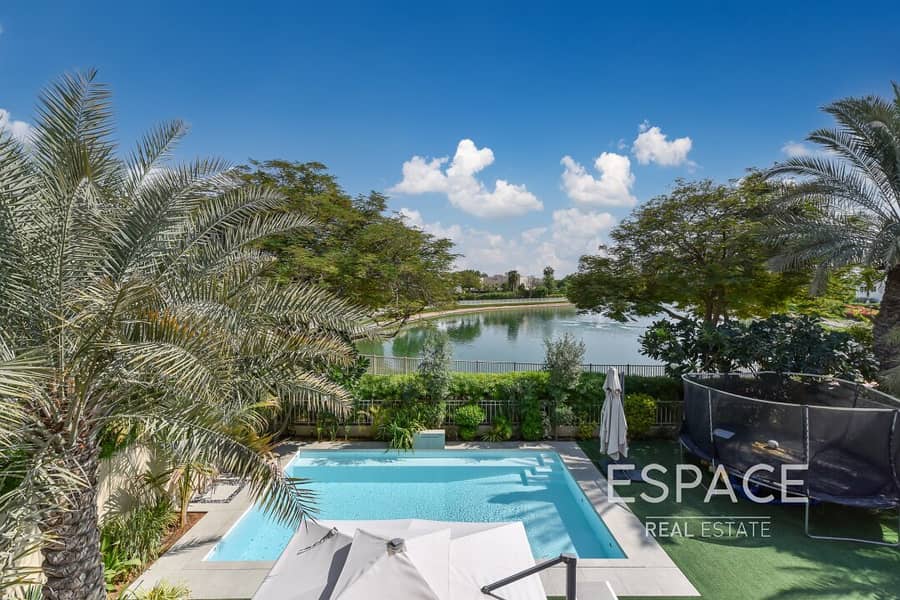 Fully Renovated and Extended Backing Lake Fully Renovated and Extended Backing Lake