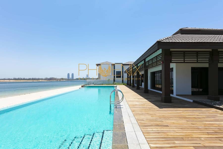 Waterfront 5 BR Villa with Facilities in Al Reem