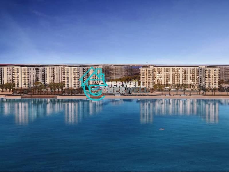 Partial Canal View | Luxurious 1 BRM Apartment