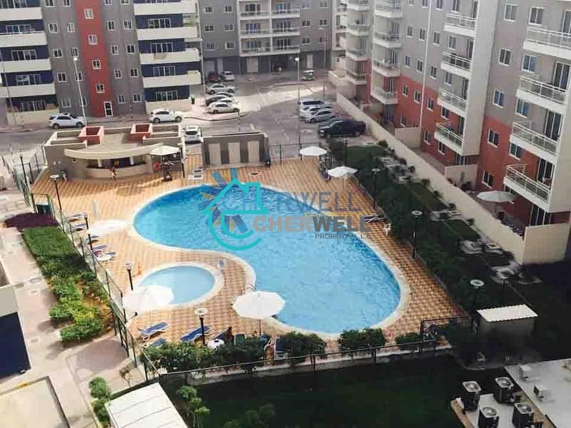 10 Hot Deal | Luxurious Family Apartment | Vacant