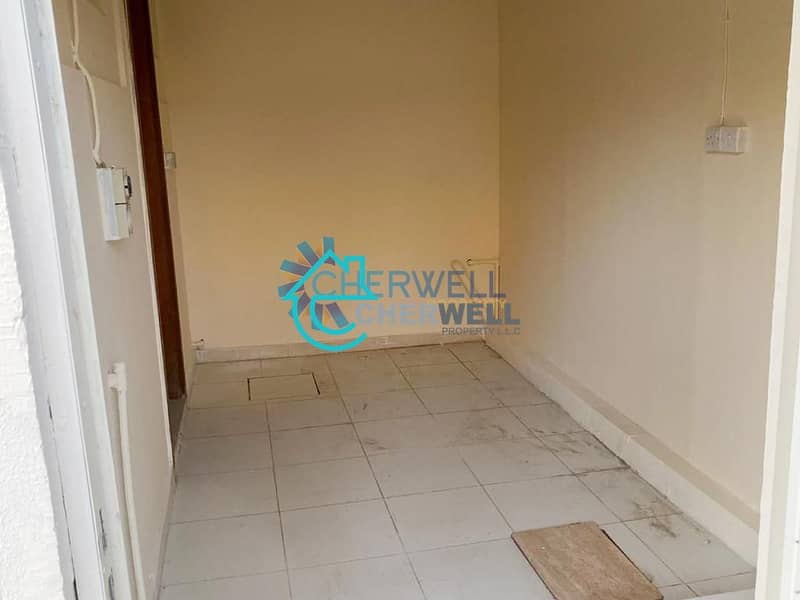 9 Well Maintained Townhouse | Rent Refundable