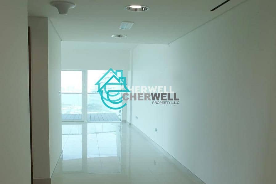 3 Sea View | Luxurious And Modern Apartment | Rent Refundable