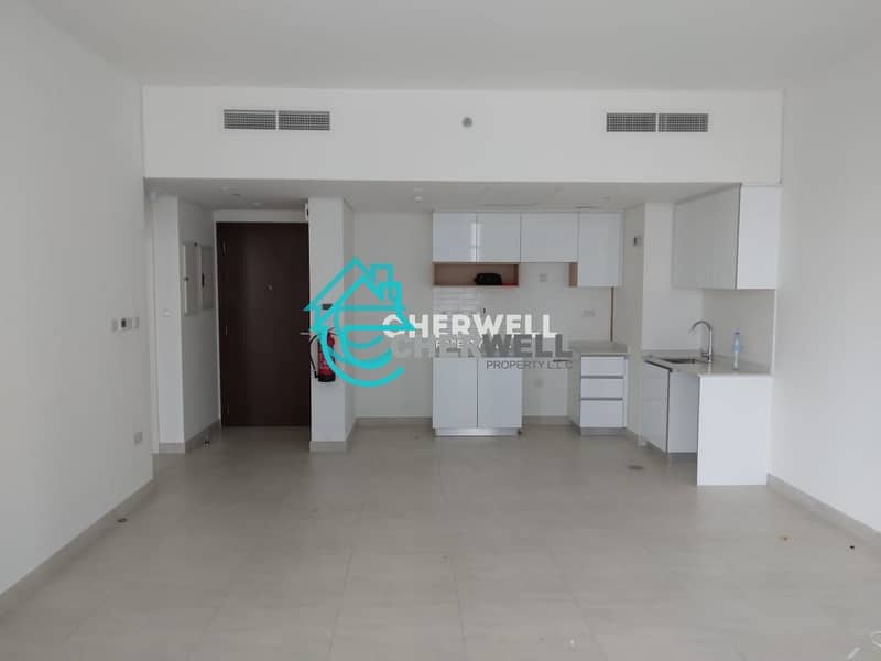 Hot Deal | 1 Bed  Apartment | Rent Refundable