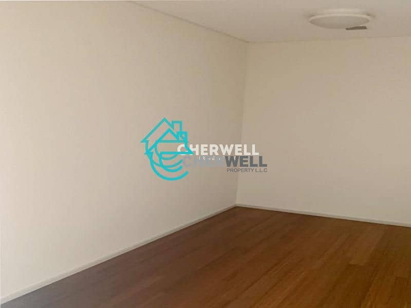 9 Hot Deal | Well Maintained Apartment | Vacant Soon