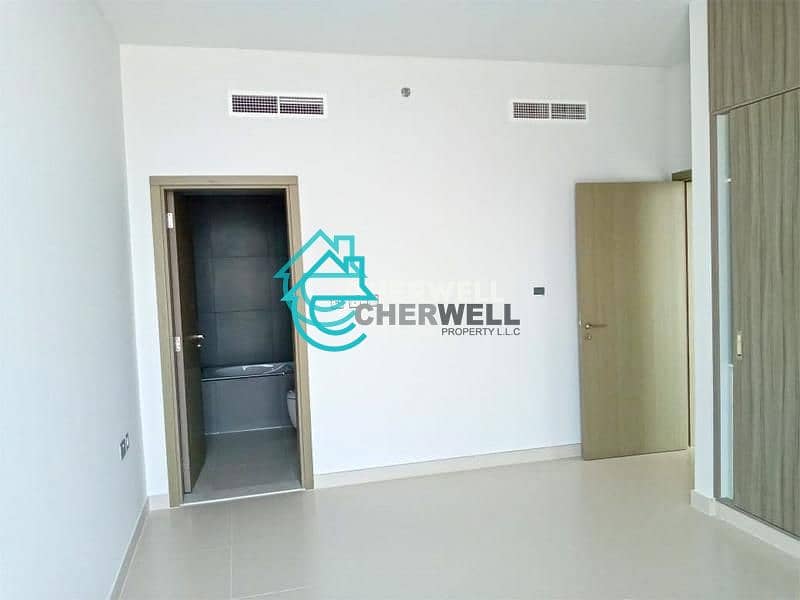 7 Hot Deal | Well Maintained Luxurious Apartment | Vacant Soon