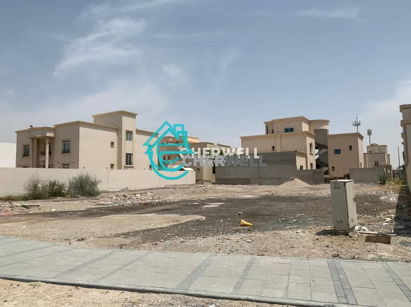 ارض سكنية في مدينة خليفة 4500000 درهم - 5295412