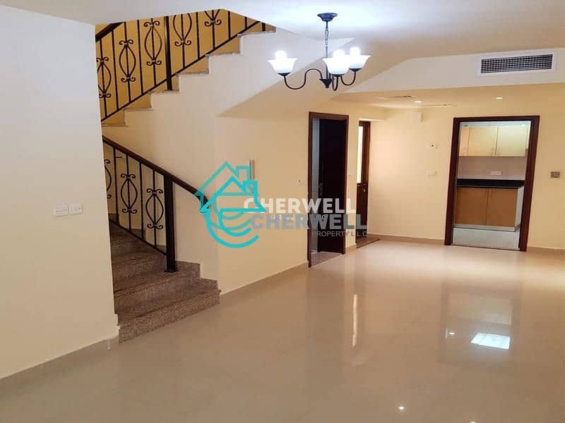 Great Offer | Well Maintained Villa | Maid Room