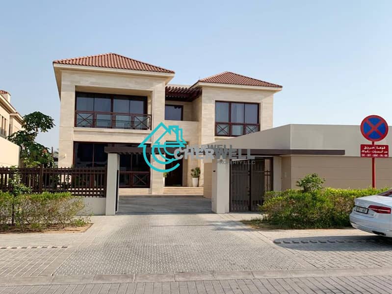 Outstanding Villa | Private Pool | Owner Occupied