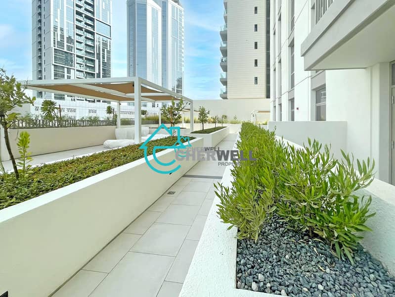 Big Terrace | Direct Access to Swimming Pool