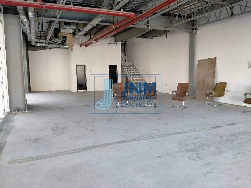 showroom for rent near shaikh zayed road no tax