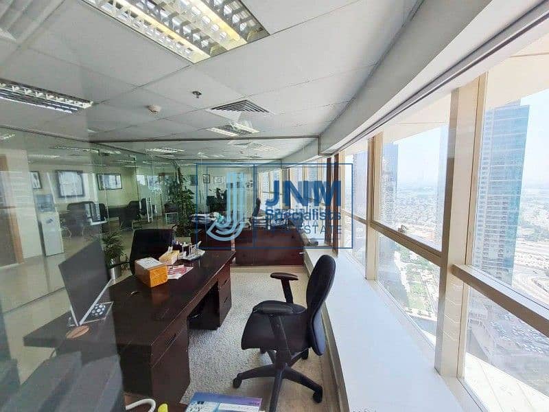 17 Excellent Furnished Office On High floor