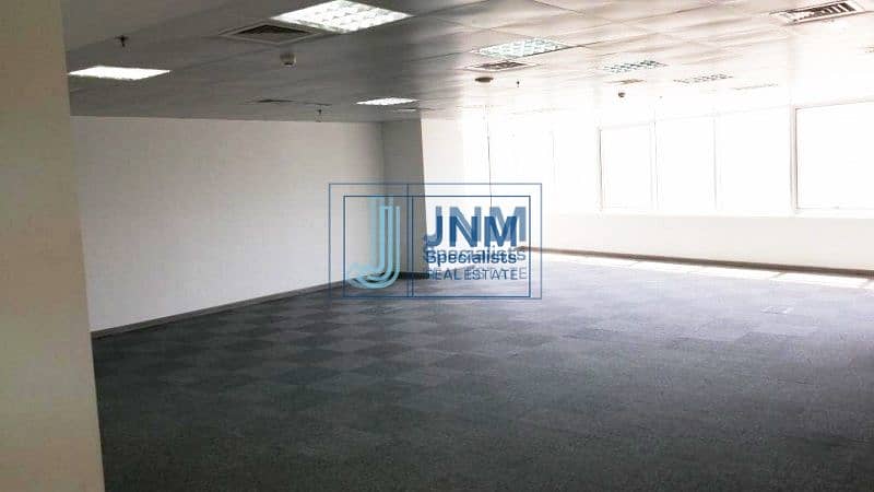 6 High Floor | Fully Fitted Office in Mazaya