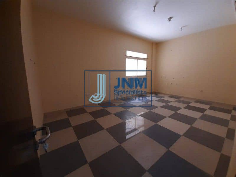 8 full building labourcamp for rent in al quoz